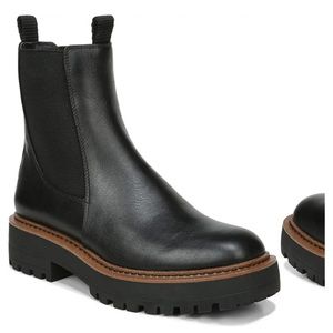 Laguna Chelsea Boot
SAM EDELMAN